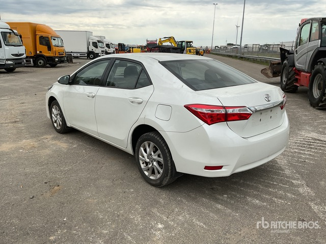 2017 Toyota Corolla Automobile - Car: picture 3 2017 Toyota Corolla Automobile - Car: picture 3