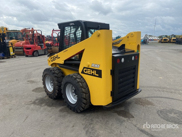 2020 Gehl R165 Two-Speed High Flow Skid Steer Loader - Skid steer loader: picture 3 2020 Gehl R165 Two-Speed High Flow Skid Steer Loader - Skid steer loader: picture 3