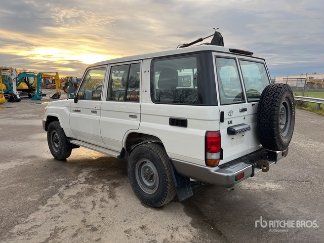 2020 Toyota Land Cruiser 4WD SUV - SUV: picture 2 2020 Toyota Land Cruiser 4WD SUV - SUV: picture 2