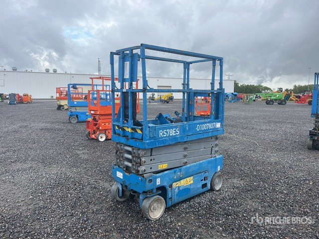 Genie GS-1932 Scissor Lift - Scissor lift: picture 1 Genie GS-1932 Scissor Lift - Scissor lift: picture 1