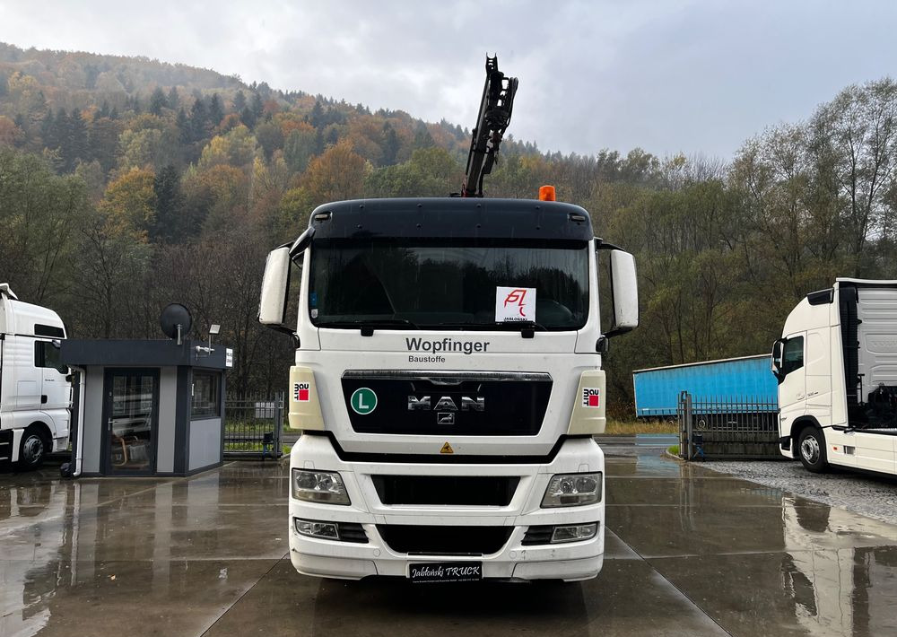 MAN TGX 26.440 // 2009 // Palfinger PK 12001EH Radio // Oś skrętna i podnoszona // - Dropside/ Flatbed truck, Crane truck: picture 2 MAN TGX 26.440 // 2009 // Palfinger PK 12001EH Radio // Oś skrętna i podnoszona // - Dropside/ Flatbed truck, Crane truck: picture 2