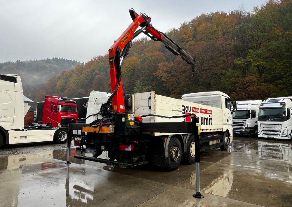 Dropside/ Flatbed truck, Crane truck MAN TGX 26.440 // 2009 // Palfinger PK 12001EH Radio // Oś skrętna i podnoszona //: picture 6 Dropside/ Flatbed truck, Crane truck MAN TGX 26.440 // 2009 // Palfinger PK 12001EH Radio // Oś skrętna i podnoszona //: picture 6