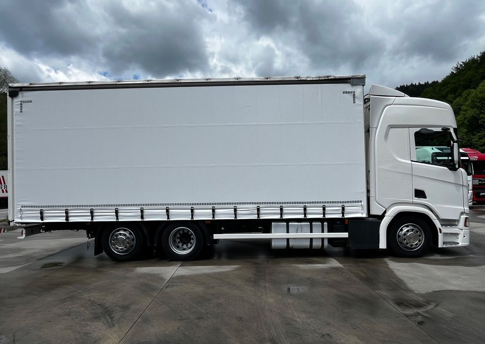 Scania R410 // 2018 Rok 6x2 // Retarder // Automat // Led // Navi // 77 // - Curtainsider truck: picture 4 Scania R410 // 2018 Rok 6x2 // Retarder // Automat // Led // Navi // 77 // - Curtainsider truck: picture 4