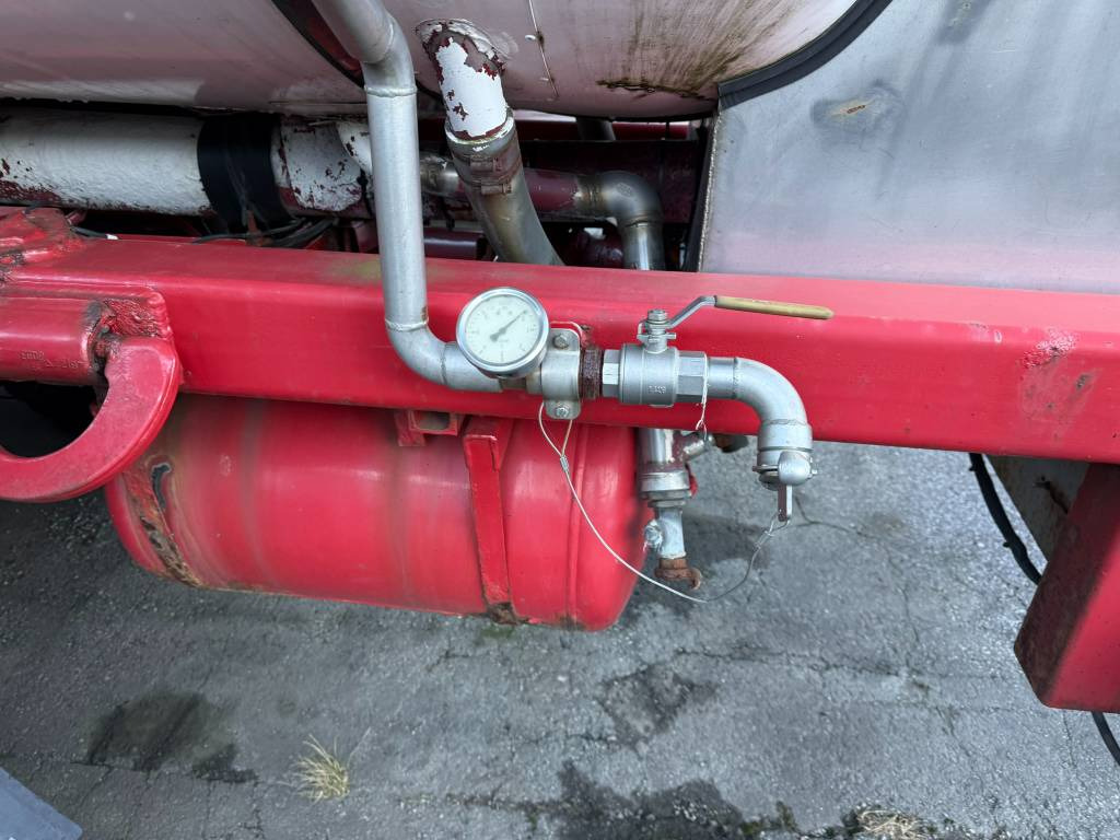 Tank semi-trailer Annet Schrader tank trailer 32 m2: picture 14