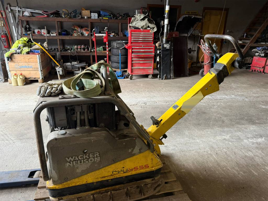 Wacker Neuson DPU 6555 HE - Vibratory plate: picture 4 Wacker Neuson DPU 6555 HE - Vibratory plate: picture 4