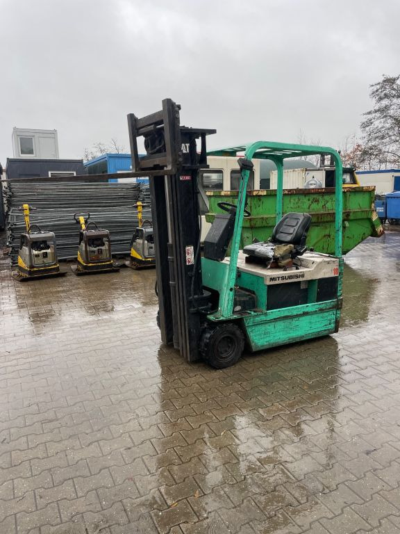 Mitsubishi FBS18-48s Elektrische heftruck triplo freelift 480cm - Forklift: picture 4 Mitsubishi FBS18-48s Elektrische heftruck triplo freelift 480cm - Forklift: picture 4