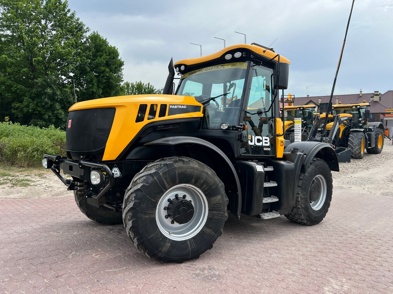 JCB Fastrac 3200 Sisu Xtra - Farm tractor: picture 1 JCB Fastrac 3200 Sisu Xtra - Farm tractor: picture 1
