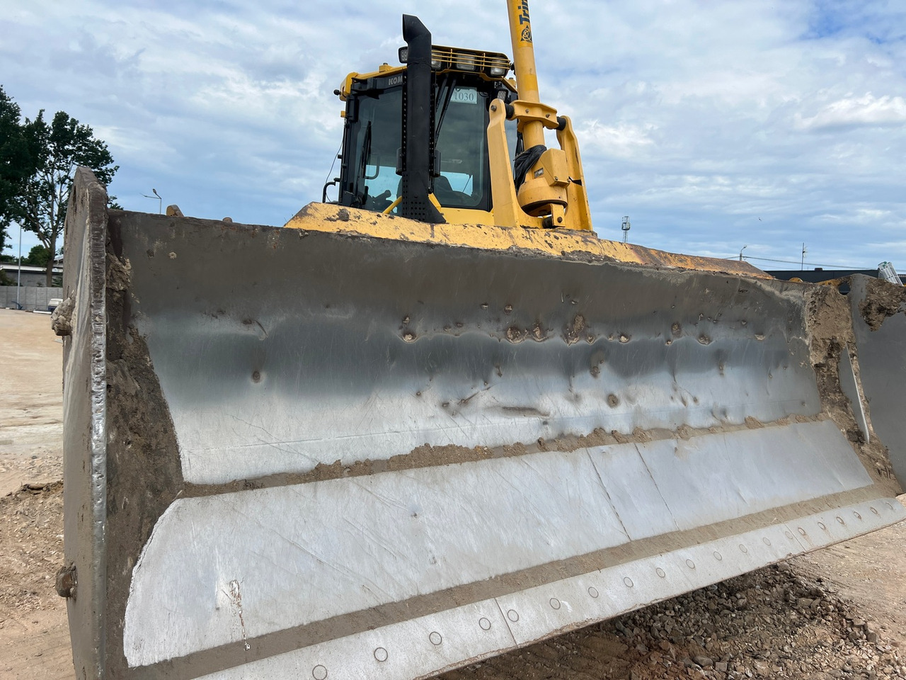 Bulldozer KOMATSU D61PX-23: picture 10