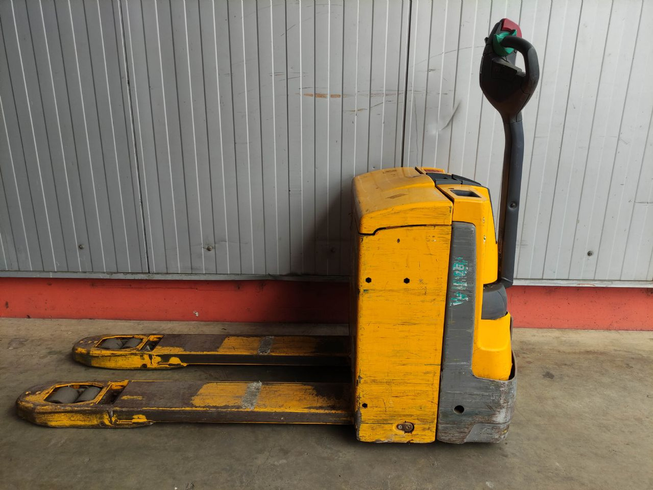 Jungheinrich EJE 116 - Pallet truck: picture 1 Jungheinrich EJE 116 - Pallet truck: picture 1