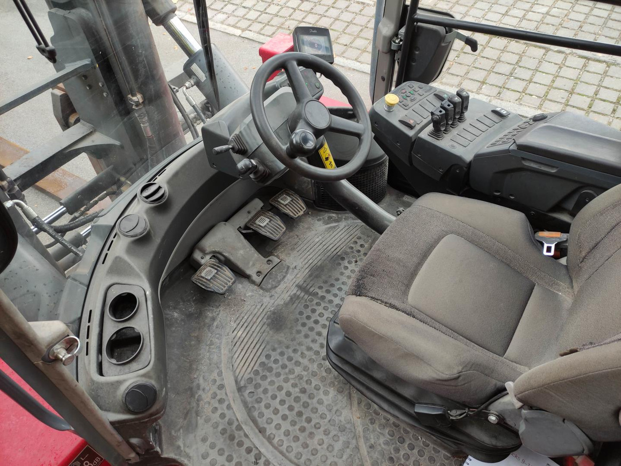 Kalmar DCG160-12 - Container handler: picture 5 Kalmar DCG160-12 - Container handler: picture 5