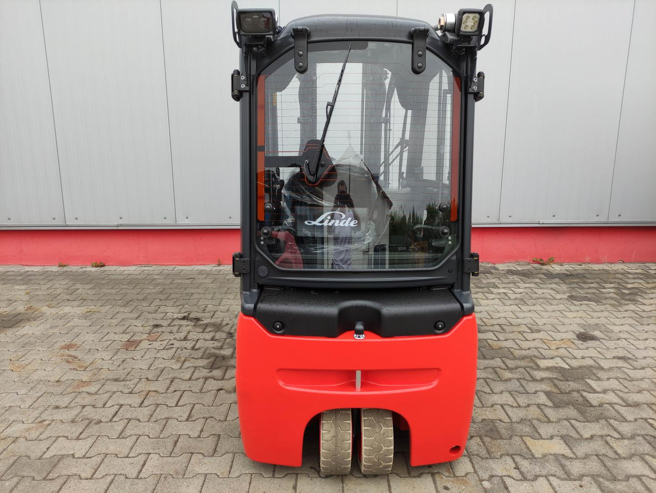 Linde E20L-02-386-EVO *Batterie NEU* - Electric forklift: picture 3 Linde E20L-02-386-EVO *Batterie NEU* - Electric forklift: picture 3
