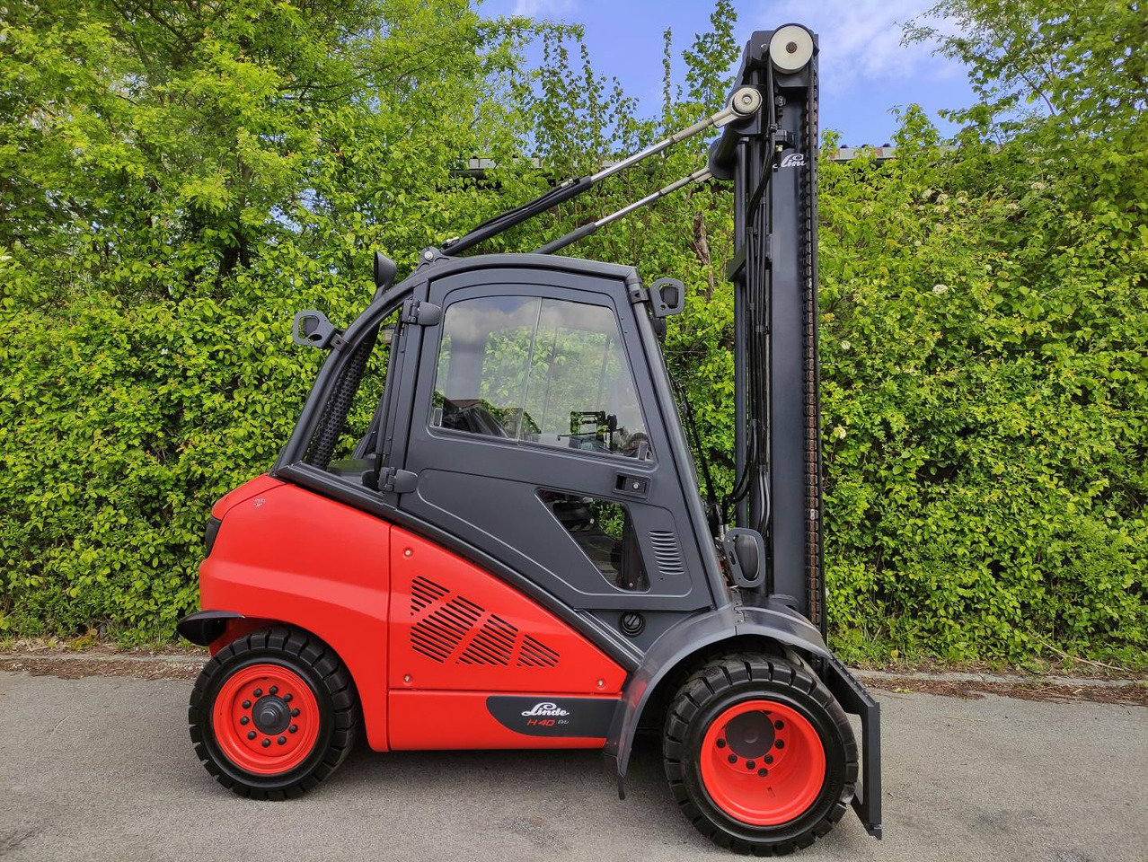 Linde H40D-02-EVO-394 (LACK NEU) - Diesel forklift: picture 2 Linde H40D-02-EVO-394 (LACK NEU) - Diesel forklift: picture 2