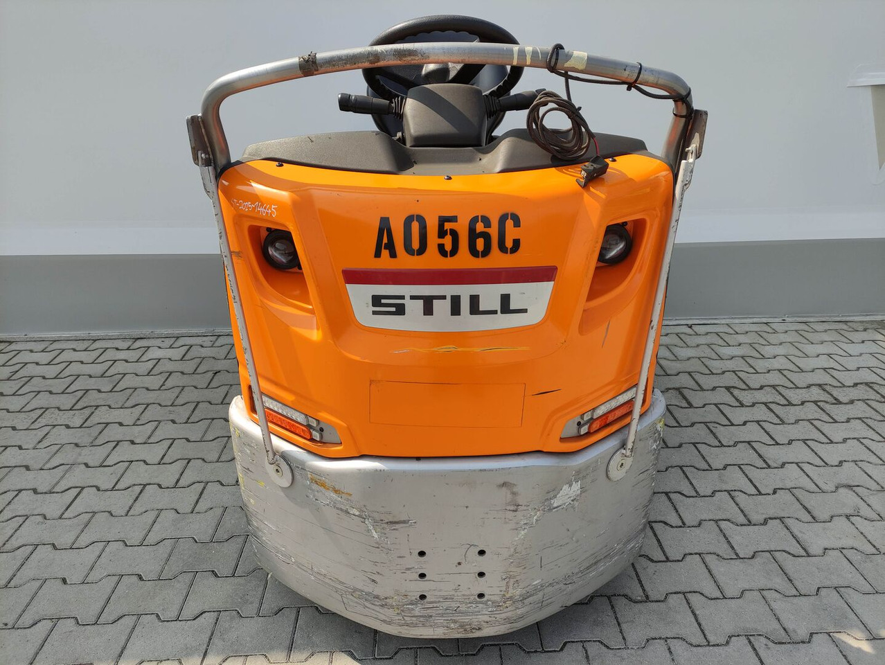 Still LTX-70 - Tow tractor: picture 3 Still LTX-70 - Tow tractor: picture 3