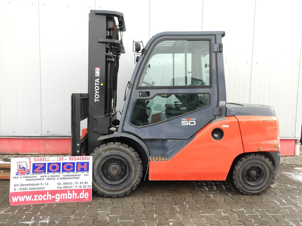 Toyota 40-8FD50N - Diesel forklift: picture 1 Toyota 40-8FD50N - Diesel forklift: picture 1