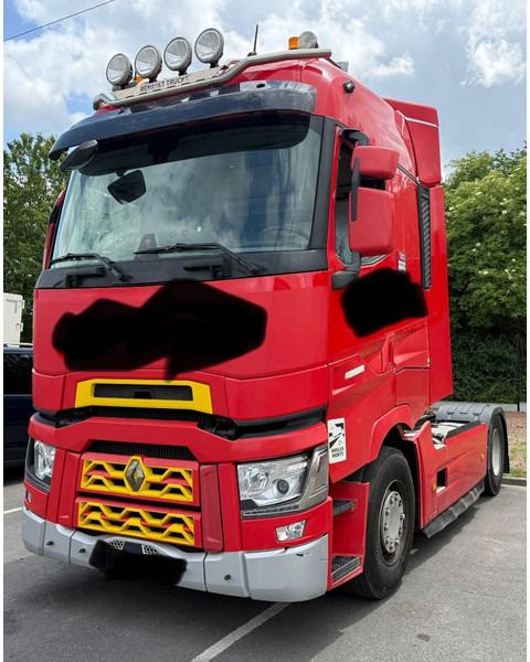 Renault T520 HIGH FULL SPOILER, STEEL/AIR, 2 TANKS, 2 BEDS, FRIGO - Tractor unit: picture 3 Renault T520 HIGH FULL SPOILER, STEEL/AIR, 2 TANKS, 2 BEDS, FRIGO - Tractor unit: picture 3