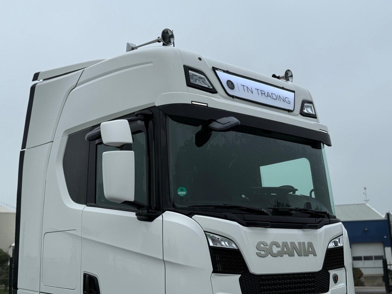 Scania S500 S500, RETARDER, BLAD/LUCHT, PARK COOL, 7UNITS. - Tractor unit: picture 4 Scania S500 S500, RETARDER, BLAD/LUCHT, PARK COOL, 7UNITS. - Tractor unit: picture 4