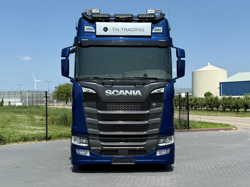 Scania S660 FULL AIR, ALCOA, LEATHER, HYDRAULIC, LIKE NEW. - Tractor unit: picture 4 Scania S660 FULL AIR, ALCOA, LEATHER, HYDRAULIC, LIKE NEW. - Tractor unit: picture 4