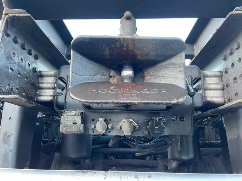 Container transporter/ Swap body truck Volvo FH 460 NL TRUCK, ALCOA WHEELS, 2X TANK, CONTAINER!: picture 14 Container transporter/ Swap body truck Volvo FH 460 NL TRUCK, ALCOA WHEELS, 2X TANK, CONTAINER!: picture 14