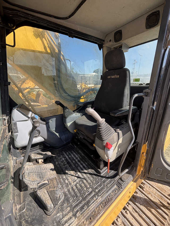 Crawler excavator KOMATSU PC210-8: picture 10