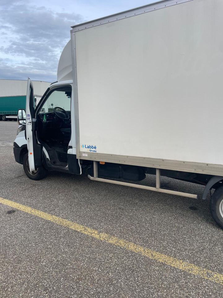 IVECO Dailly 35c16 - Box van: picture 4 IVECO Dailly 35c16 - Box van: picture 4