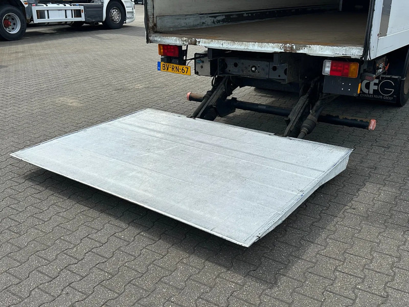 Iveco EuroCargo 180 Closed Box Saxas 12T / Lift / Euro 5 / Smart Tacho - Box truck: picture 5 Iveco EuroCargo 180 Closed Box Saxas 12T / Lift / Euro 5 / Smart Tacho - Box truck: picture 5