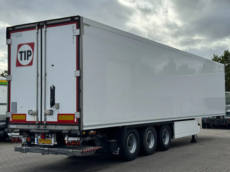 Krone Thermo King SLXe 300 / OV-Laadklep / Tussenschot APK 05-2026! - Refrigerator semi-trailer: picture 4 Krone Thermo King SLXe 300 / OV-Laadklep / Tussenschot APK 05-2026! - Refrigerator semi-trailer: picture 4