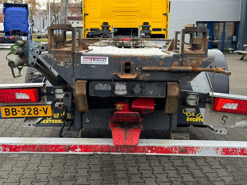 Scania R650 V8 6x2 WB 4.95mtr Retarder Full Air - Cab chassis truck: picture 5 Scania R650 V8 6x2 WB 4.95mtr Retarder Full Air - Cab chassis truck: picture 5