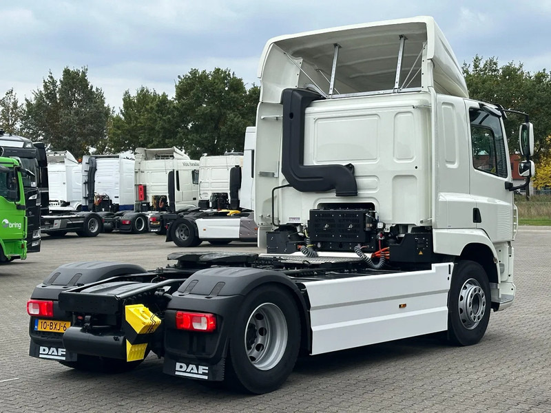 DAF CF EMOSS 5028 100% ELECTRIC - Tractor unit: picture 3 DAF CF EMOSS 5028 100% ELECTRIC - Tractor unit: picture 3