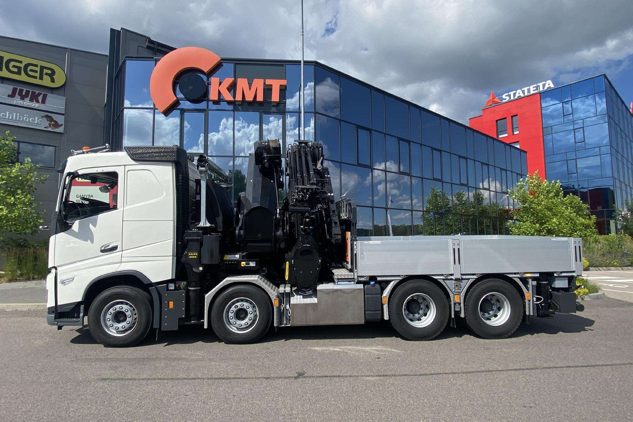 Volvo 8x4 - Crane truck, Dropside/ Flatbed truck: picture 2 Volvo 8x4 - Crane truck, Dropside/ Flatbed truck: picture 2