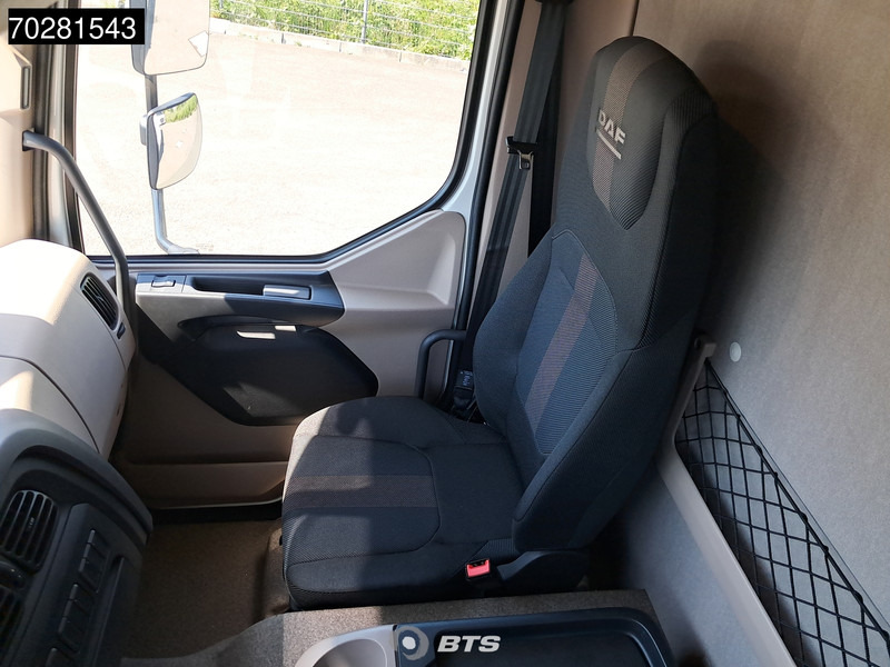 New Curtainsider truck DAF XB 290 4X2 NEW! 16tonner Automatic Ladebordwand ACC Euro 6: picture 19