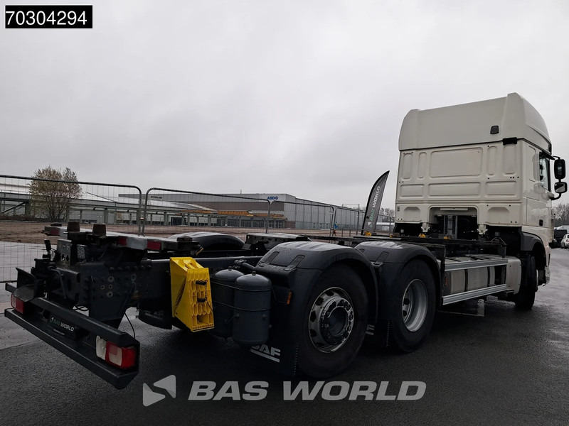 Container transporter/ Swap body truck DAF XF 480 6X2 BDF SSC Retarder Lift+Steering Axle Automatic Euro 6: picture 6