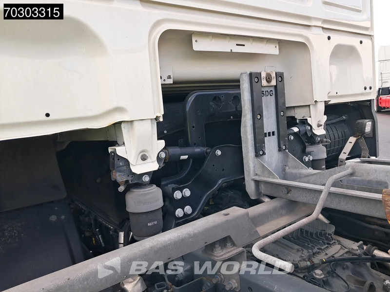 Container transporter/ Swap body truck DAF XF 480 6X2 BDF SSC Retarder Lift+Steering Axle Automatic Euro 6: picture 13