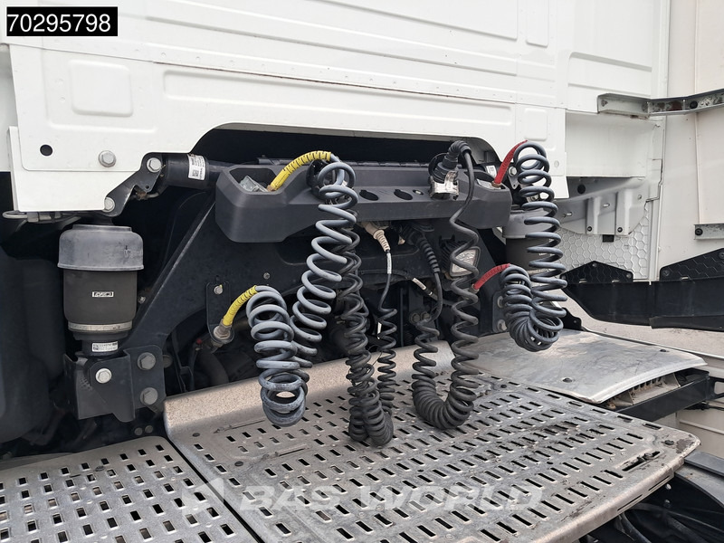 DAF XG 480 4X2 Retarder 2xTanks ACC LED Euro 6 - Tractor unit: picture 5 DAF XG 480 4X2 Retarder 2xTanks ACC LED Euro 6 - Tractor unit: picture 5