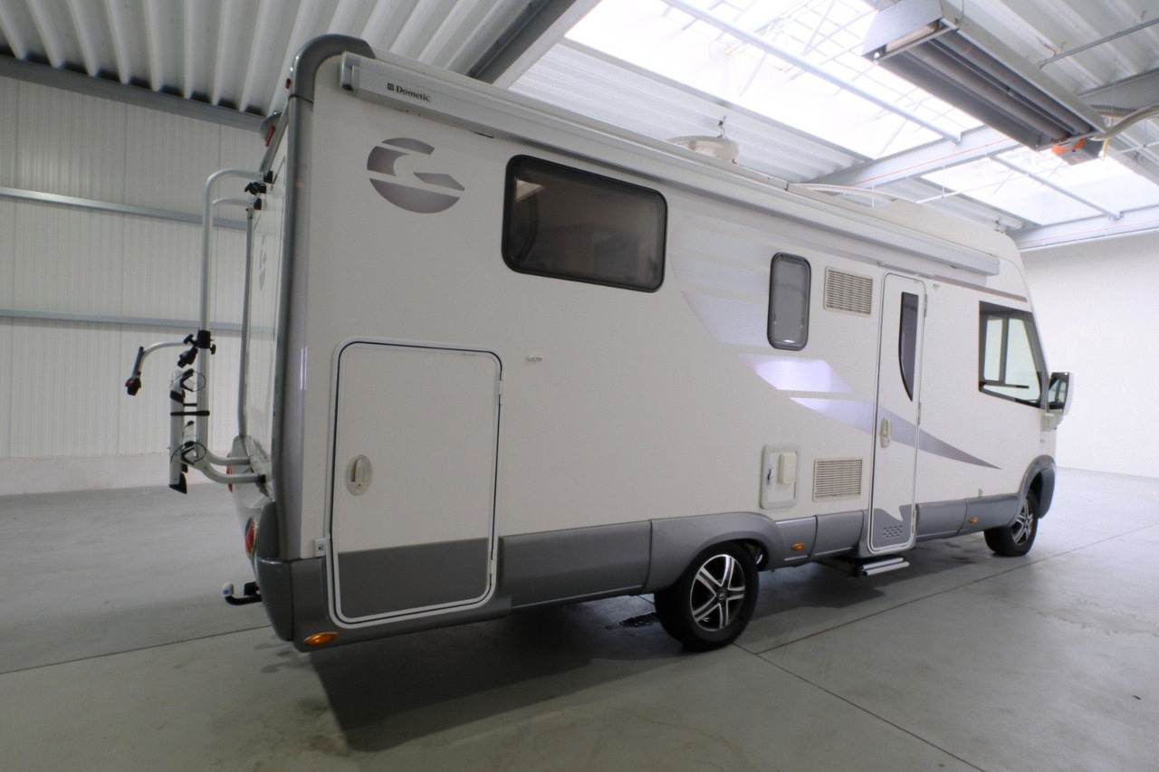 GiottiLine G-Line 938/Queensbett+Hubbett/Solar/Klima/TOP - Integrated motorhome: picture 3 GiottiLine G-Line 938/Queensbett+Hubbett/Solar/Klima/TOP - Integrated motorhome: picture 3