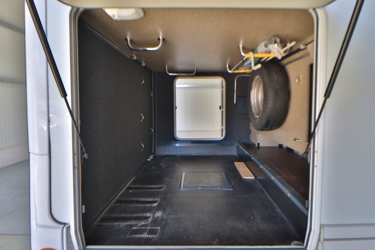 Integrated motorhome Niesmann + Bischoff Flair I 8000 EB / Automatik / Einzelbetten / TOP: picture 8