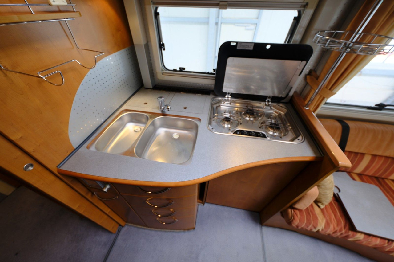 Integrated motorhome Niesmann + Bischoff Flair I 8000 EB / Automatik / Einzelbetten / TOP: picture 20