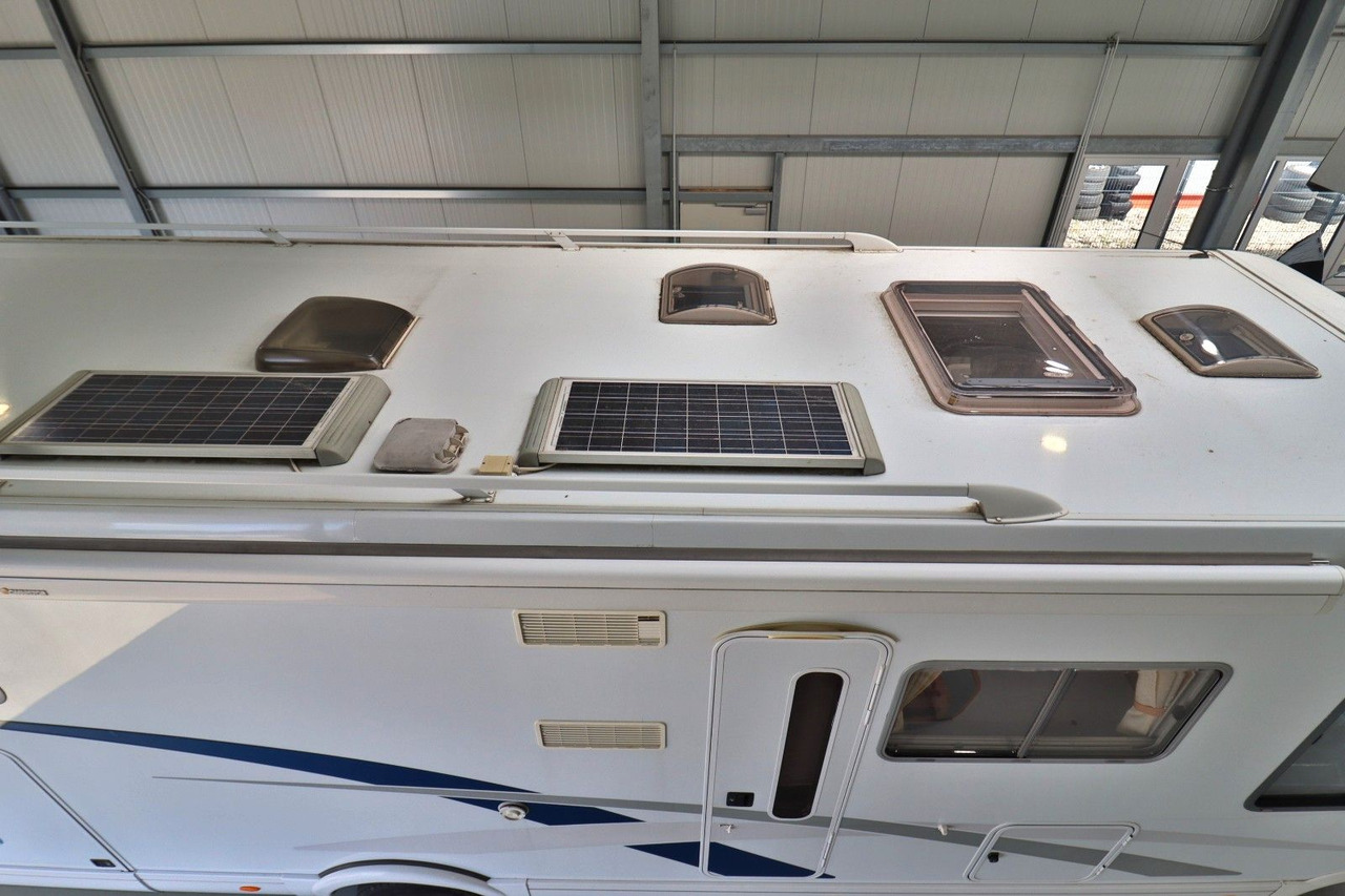 Integrated motorhome Niesmann + Bischoff Flair I 8000 EB / Automatik / Einzelbetten / TOP: picture 7