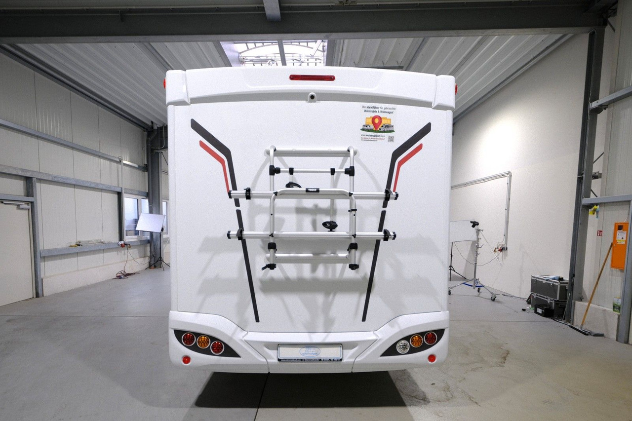 Pilote P 726 Sensation/Festbett+Hubbett/Solar/Klima/TOP - Semi-integrated motorhome: picture 3 Pilote P 726 Sensation/Festbett+Hubbett/Solar/Klima/TOP - Semi-integrated motorhome: picture 3