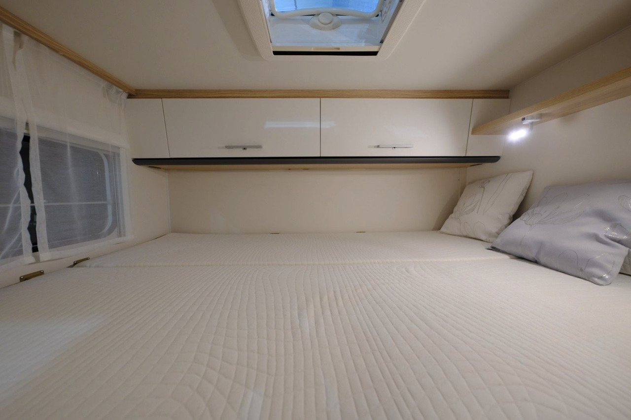 Semi-integrated motorhome Sunlight V 60 Adventure Edition/Festbett/Garage/Klima/TOP: picture 16