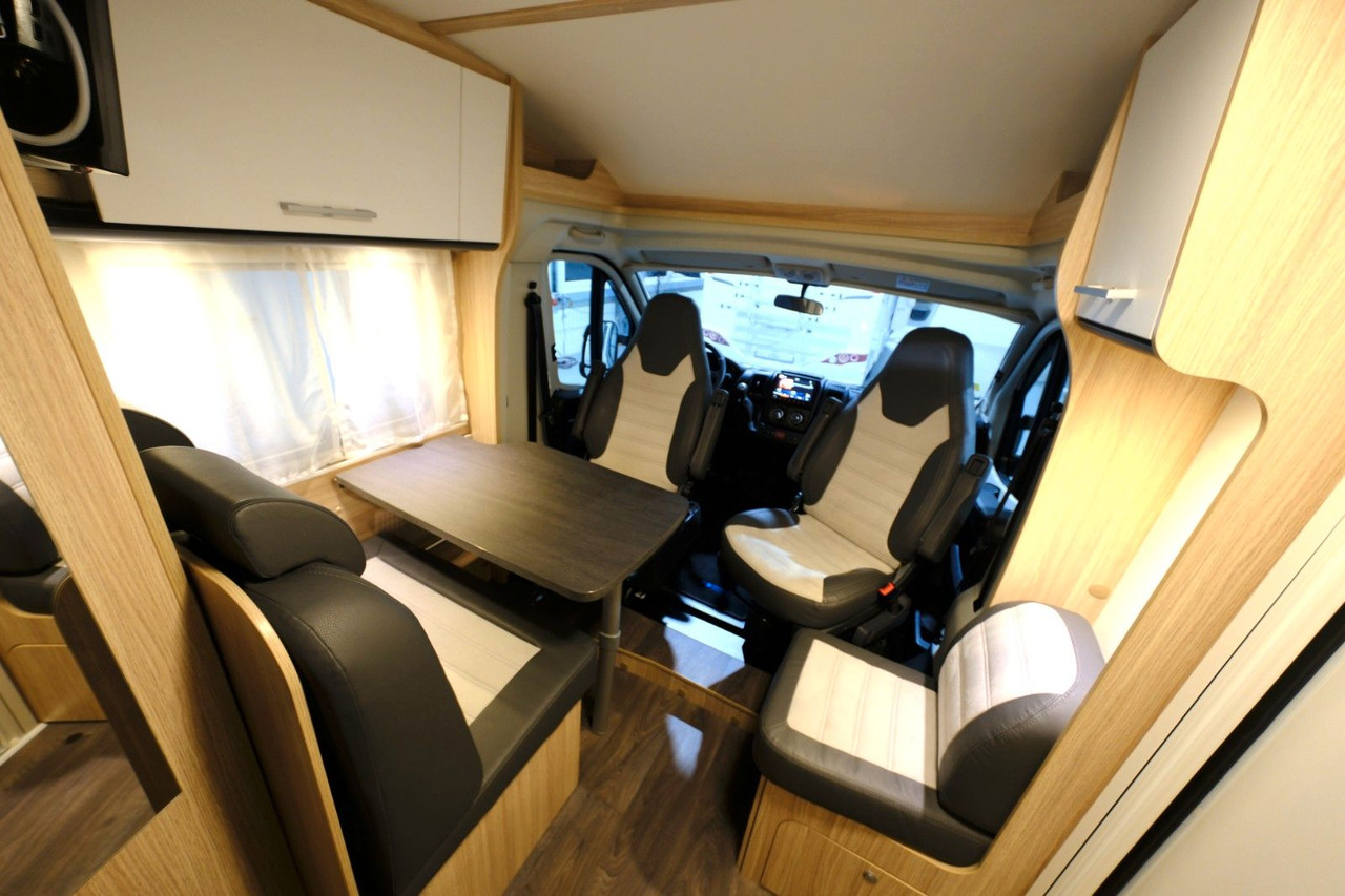 Semi-integrated motorhome Sunlight V 60 Adventure Edition/Festbett/Garage/Klima/TOP: picture 10