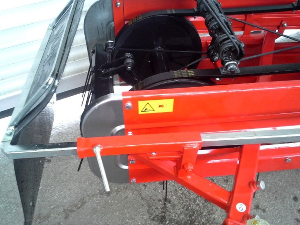 Molon M 210/4 Reform (20601) - Tedder/ Rake: picture 2 Molon M 210/4 Reform (20601) - Tedder/ Rake: picture 2