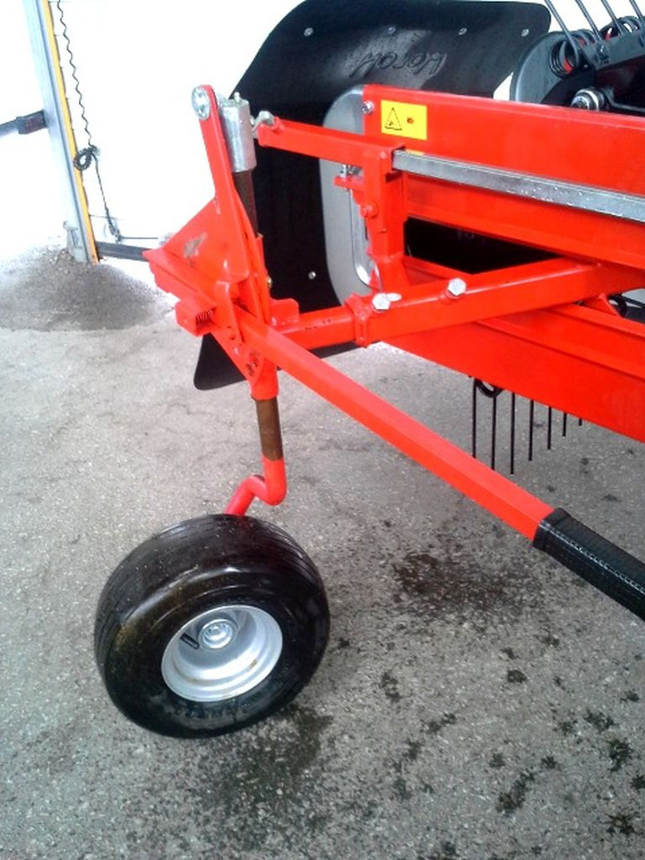 Molon M 210/4 Reform (20601) - Tedder/ Rake: picture 4 Molon M 210/4 Reform (20601) - Tedder/ Rake: picture 4