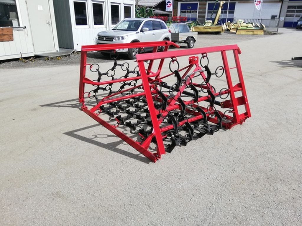 Stekro Wiesenegge 4m/4r Hydr. (15893) - Chain harrow: picture 2 Stekro Wiesenegge 4m/4r Hydr. (15893) - Chain harrow: picture 2