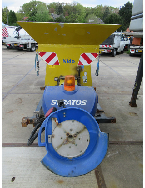 NIDO Stratos B11K-27 VCX350 1,1 M3 + Extra HYDRO Salzstreuer / Saltspreader - Sand/ Salt spreader: picture 5 NIDO Stratos B11K-27 VCX350 1,1 M3 + Extra HYDRO Salzstreuer / Saltspreader - Sand/ Salt spreader: picture 5