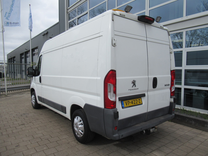 Peugeot Boxer 330 2.2 HDI 96KW L2H2 XR Airco Klima Flitsers - Small van: picture 5 Peugeot Boxer 330 2.2 HDI 96KW L2H2 XR Airco Klima Flitsers - Small van: picture 5