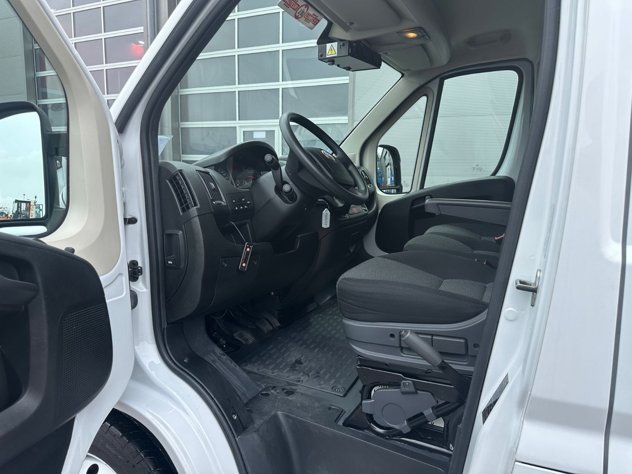 Refrigerated van Fiat Ducato Isberg Pharma-Kühler -30°C/4°C/22°C: picture 14