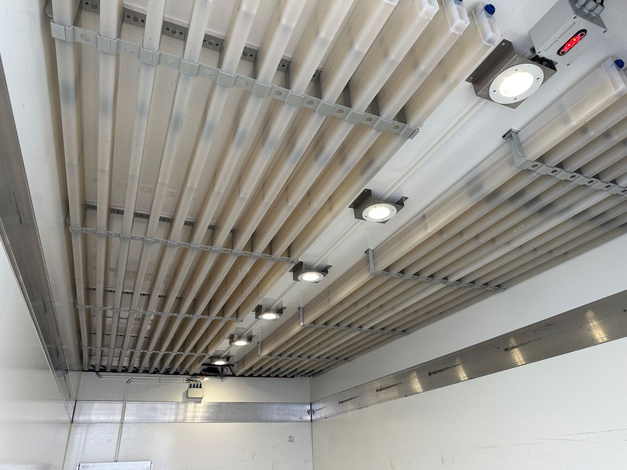 Refrigerated van Iveco Daily 70C21/LBW/Tiefkühler/Tüv neu/Wilke: picture 10 Refrigerated van Iveco Daily 70C21/LBW/Tiefkühler/Tüv neu/Wilke: picture 10