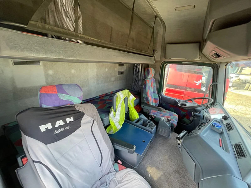 Tractor unit Mercedes-Benz Actros 1840 1840: picture 10