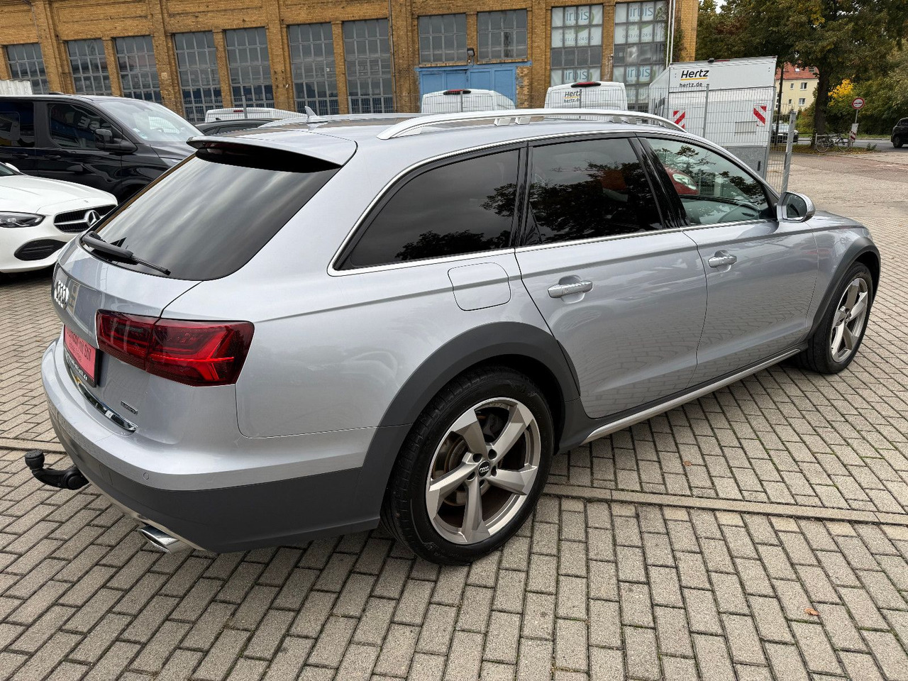 Audi A6 Allroad quattro 3.0 TDI LED LASER NAVI ALCANT - Station wagon: picture 4 Audi A6 Allroad quattro 3.0 TDI LED LASER NAVI ALCANT - Station wagon: picture 4