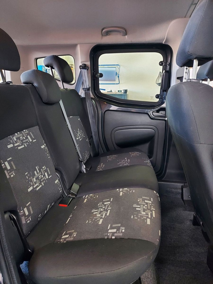 Passenger van Fiat Qubo Pop 5 Sitze Klima Sitzheizung PDC: picture 20